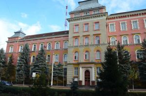 Досліджують  інформацію  про організацію  схеми підкупу  виборців